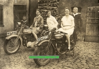 Victoria Motorcycle Photo KR 35 OHV  ca. 1928  v-f47