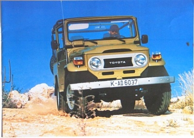 Toyota Landcruiser Brochure  BJ/FJ Models 16 Pages 1978  toyo-p78