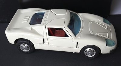 Preview: Ford GT 40 Racing Car  Bandai Japan 1970 mit OVP