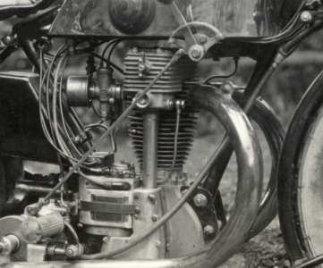 Preview: AHAMOE Motorrad Foto  Nr.3  500ccm Kuechen-Motor  aha-f02 Preview: AHAMOE Motorrad Foto  Nr.3  500ccm Kuechen-Motor  aha-f02