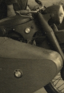 Preview: BMW Motorrad Foto R 12  20 PS  1935-38   bmw-m-f58