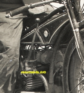 Preview: BMW Motorrad Foto Typ R 32   bmw-f83