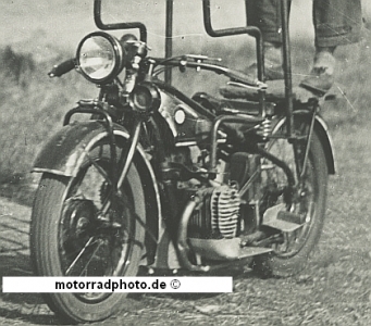 Preview: BMW Motorrad Foto R 42 RW/Polizei Akrobatik Truppe 1928  bmw-mf109