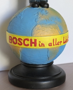 Preview: Bosch Werbefigur Boschmann Zündkerze Polyresin Neuwertig   bo-wf-02 Preview: Bosch Werbefigur Boschmann Zündkerze Polyresin Neuwertig   bo-wf-02