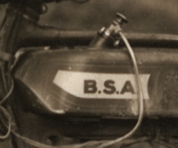 Preview: BSA Motorrad Foto Typ 498ccm sv um 1926 bsa-f016