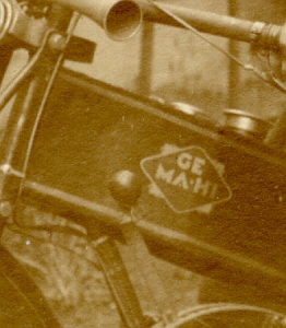 Preview: Ge Ma Hi Motorrad Foto 1925  gmh-f02
