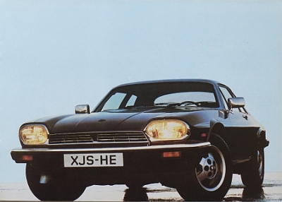 Jaguar Automobile Brochure XJS HE 1982  jag-op821