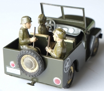 Preview: Jeep mit Figuren Blechmodell Japan ca. 1955    801150