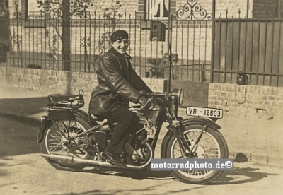 Standard Motorcycle Photo Typ CT 350 ioe 1930 st-f40