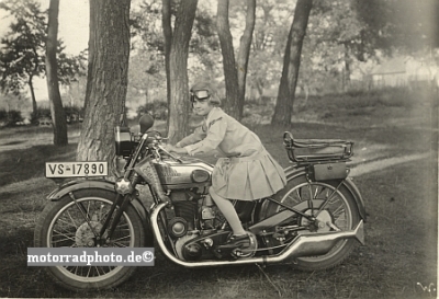 Standard Motorcycle Photo Typ BS 500 ohv 1932   st-f44