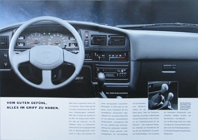 Preview: Toyota Landcruiser Brochure 30 Pages 2.1992  toyo-lc-op923
