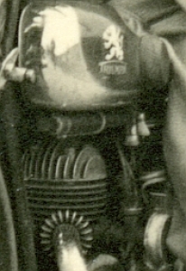 Preview: TWN Triumph Motorcycle Photo Typ B 200ccm 1936 twn-f037