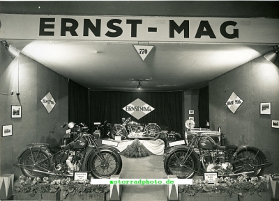 Ernst-MAG Motorrad Foto Motorradaustellung 1928 em-f03