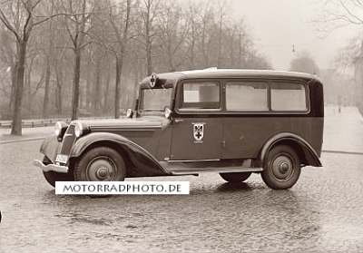 Jacobi Krankenwagen Foto Adler um 1934   jaco-10