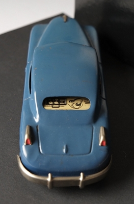 Arnold Blechauto  Cadillac blau ca. 1950