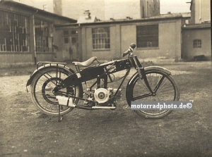 Bekamo Motorcycle Photo 1924  beka-f01